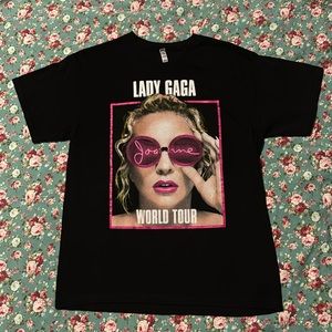 Lady Gaga tour T-shirt 2017! XL, black, used/like new. Clean unisex short sleeve